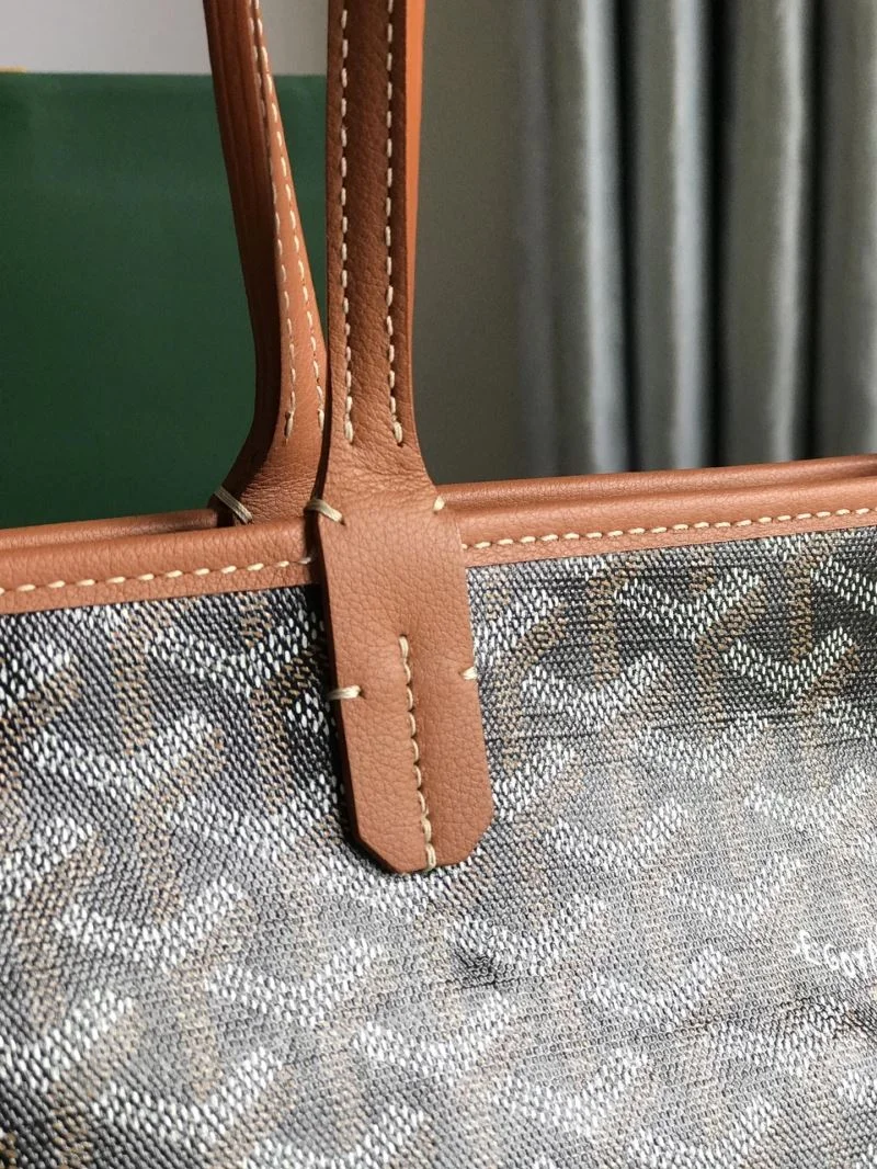 Goyard Shopping Bags Elegant 37628