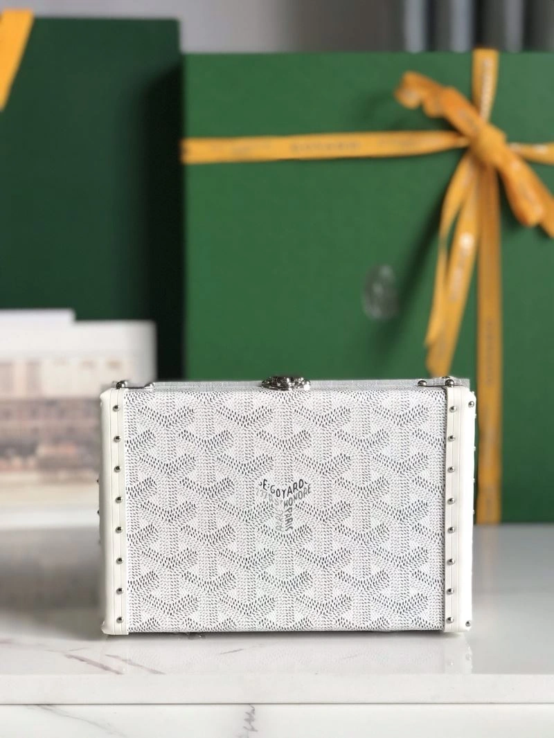 Goyard Suitcase Sophisticated 58834