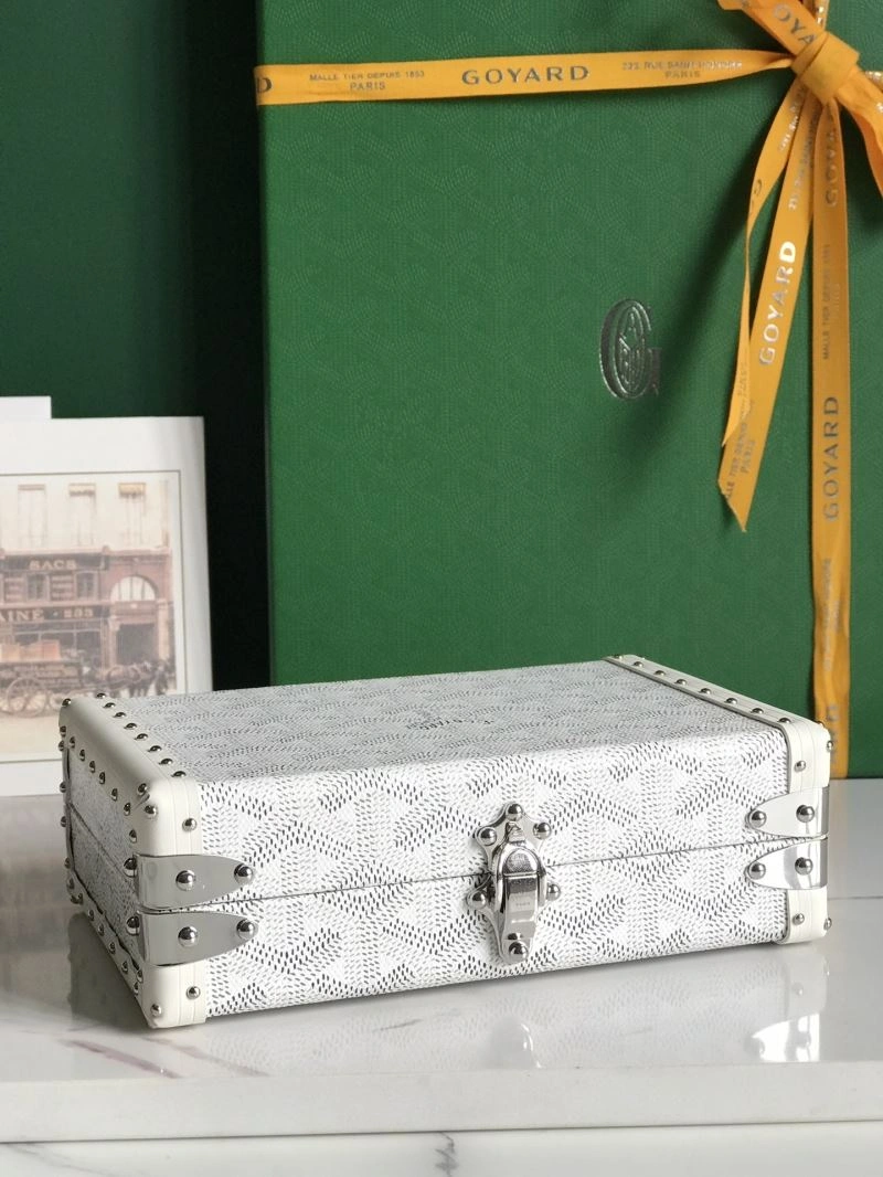Goyard Suitcase Sophisticated 58834