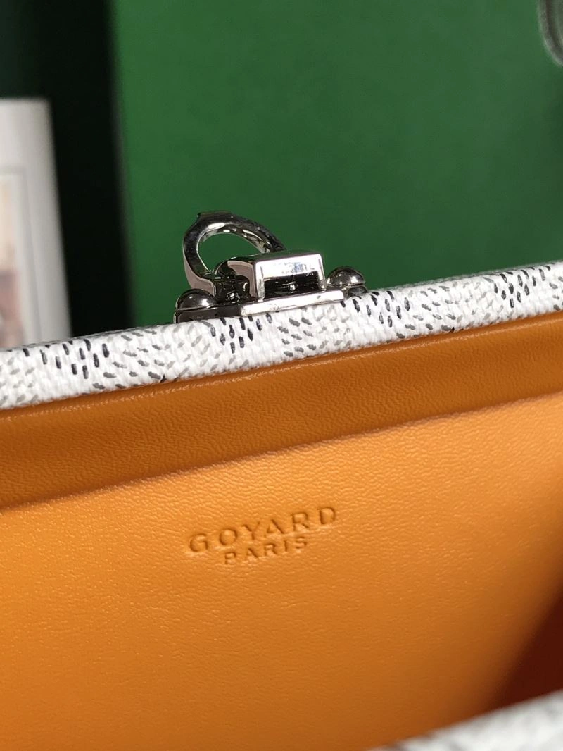 Goyard Suitcase Sophisticated 58834