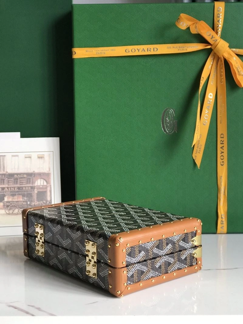 Goyard Suitcase Flexible 58826