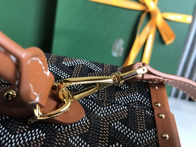 EyeCatching Goyard Suitcase 58817