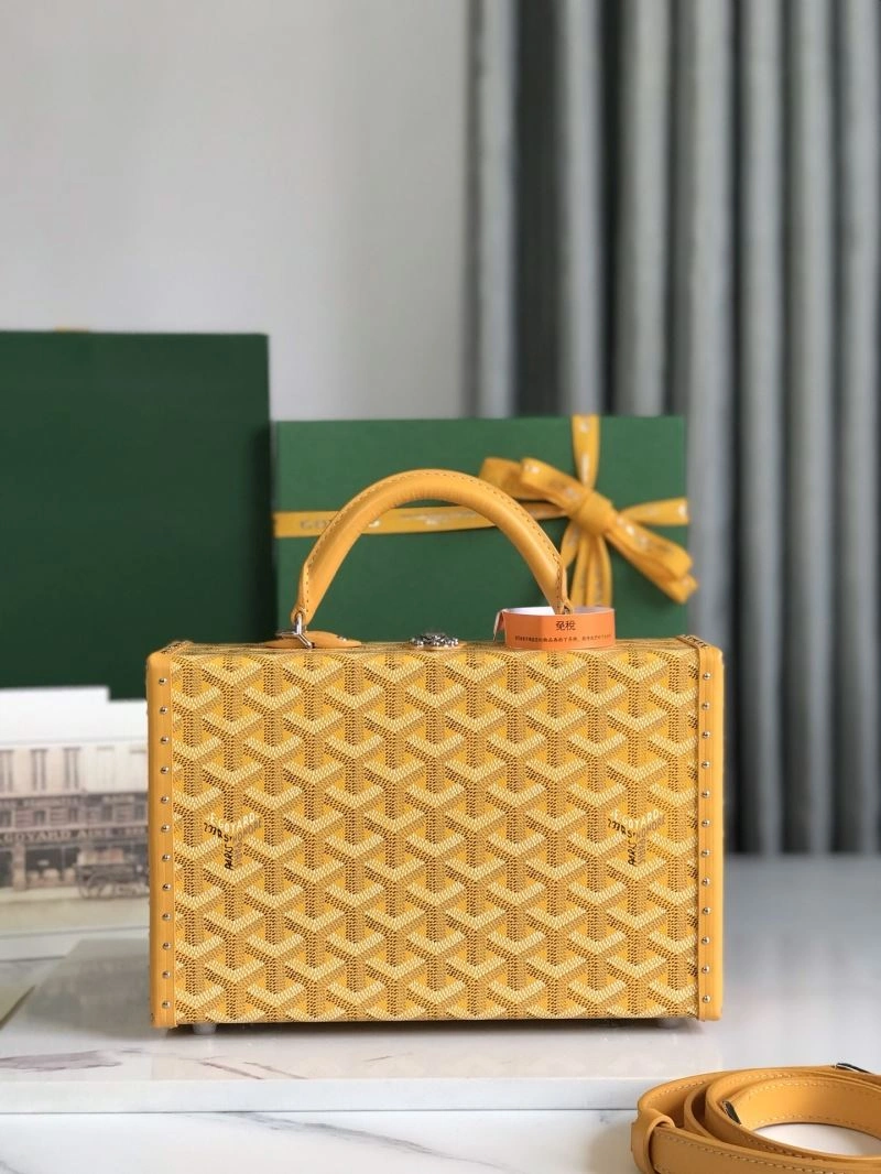 Goyard Suitcase Comfortable 58811