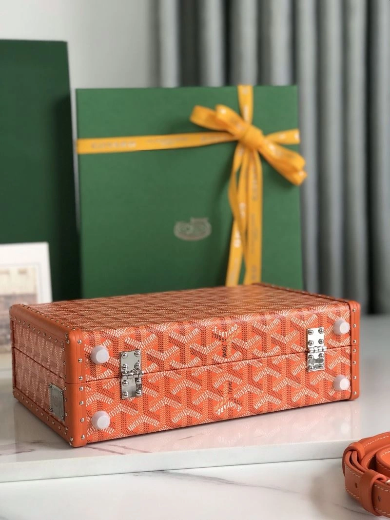 Vibrant Goyard Suitcase 58816