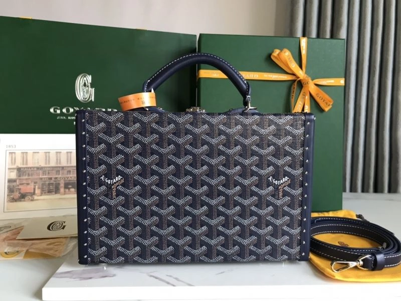Goyard Suitcase Sleek 58804