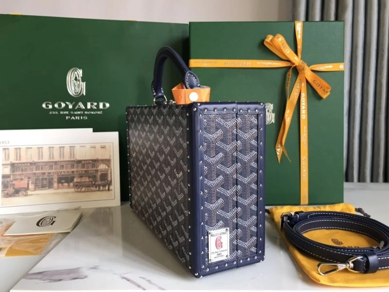 Goyard Suitcase Sleek 58804