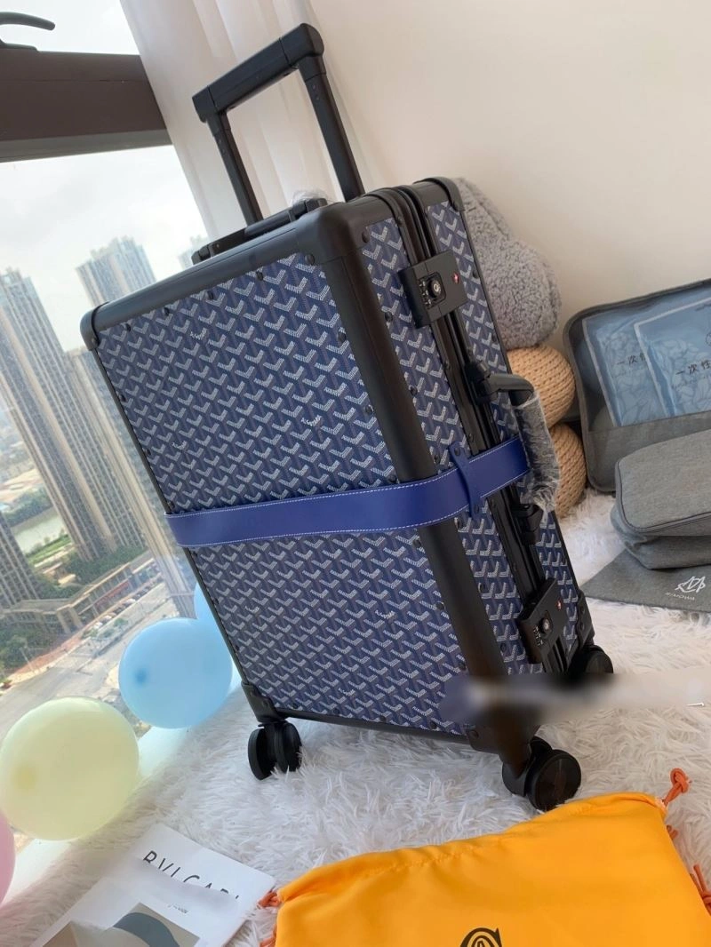 Flexible Goyard Suitcase 65716