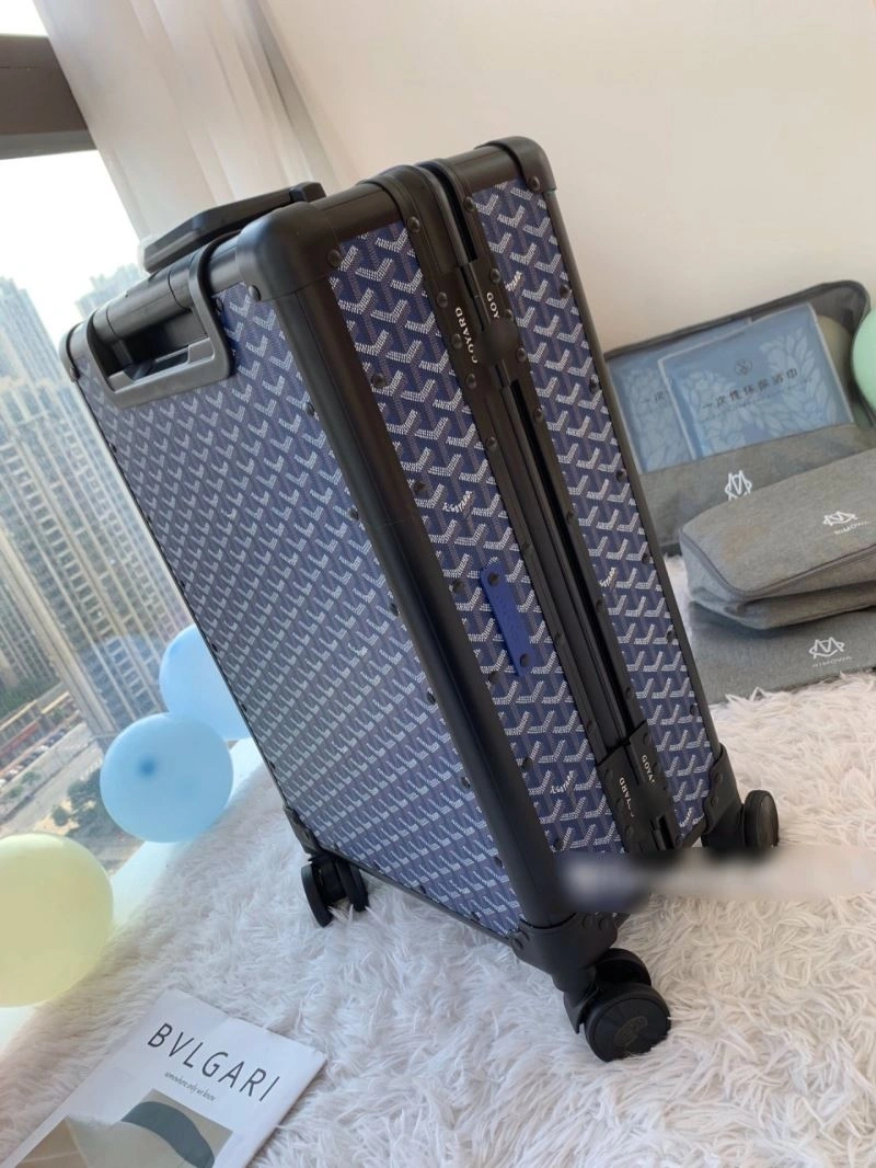 Flexible Goyard Suitcase 65716