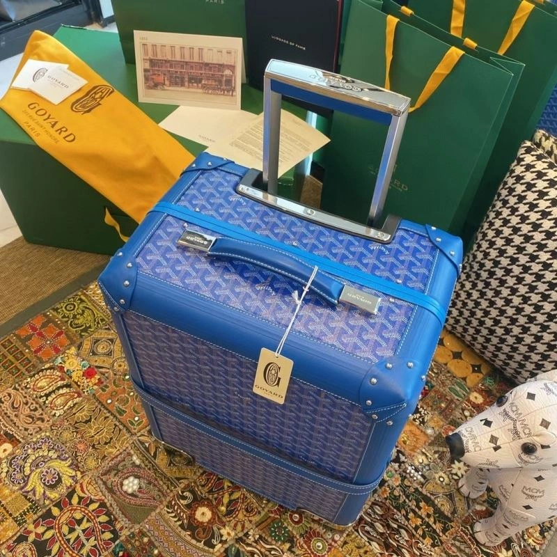 Flexible Goyard Suitcase 69435