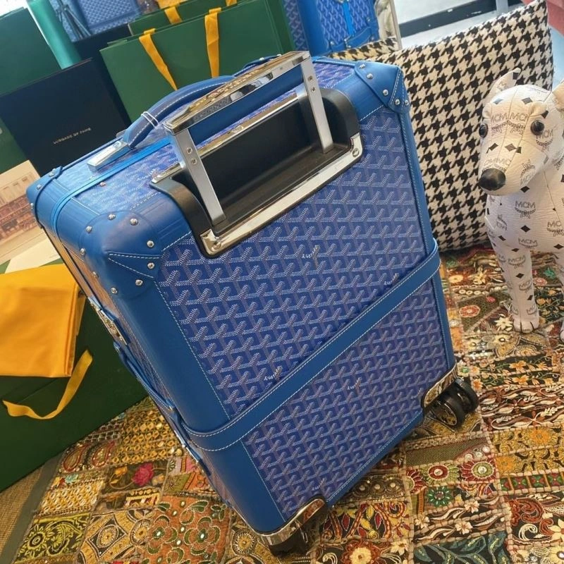 Flexible Goyard Suitcase 69435