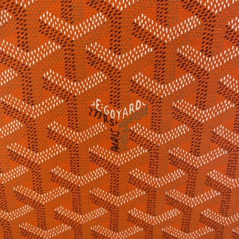 Trendsetting Goyard Suitcase 69432