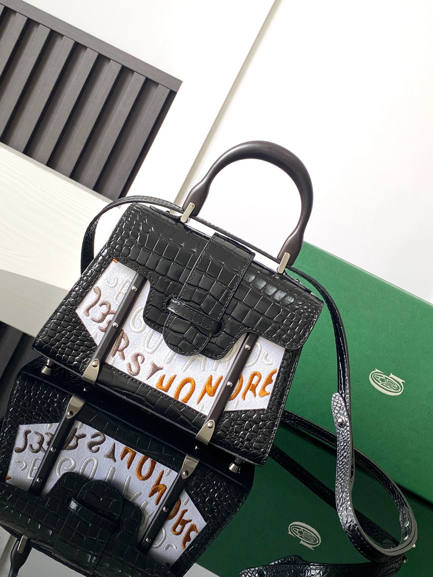 Thermal Goyard Top Handle Bags 64979