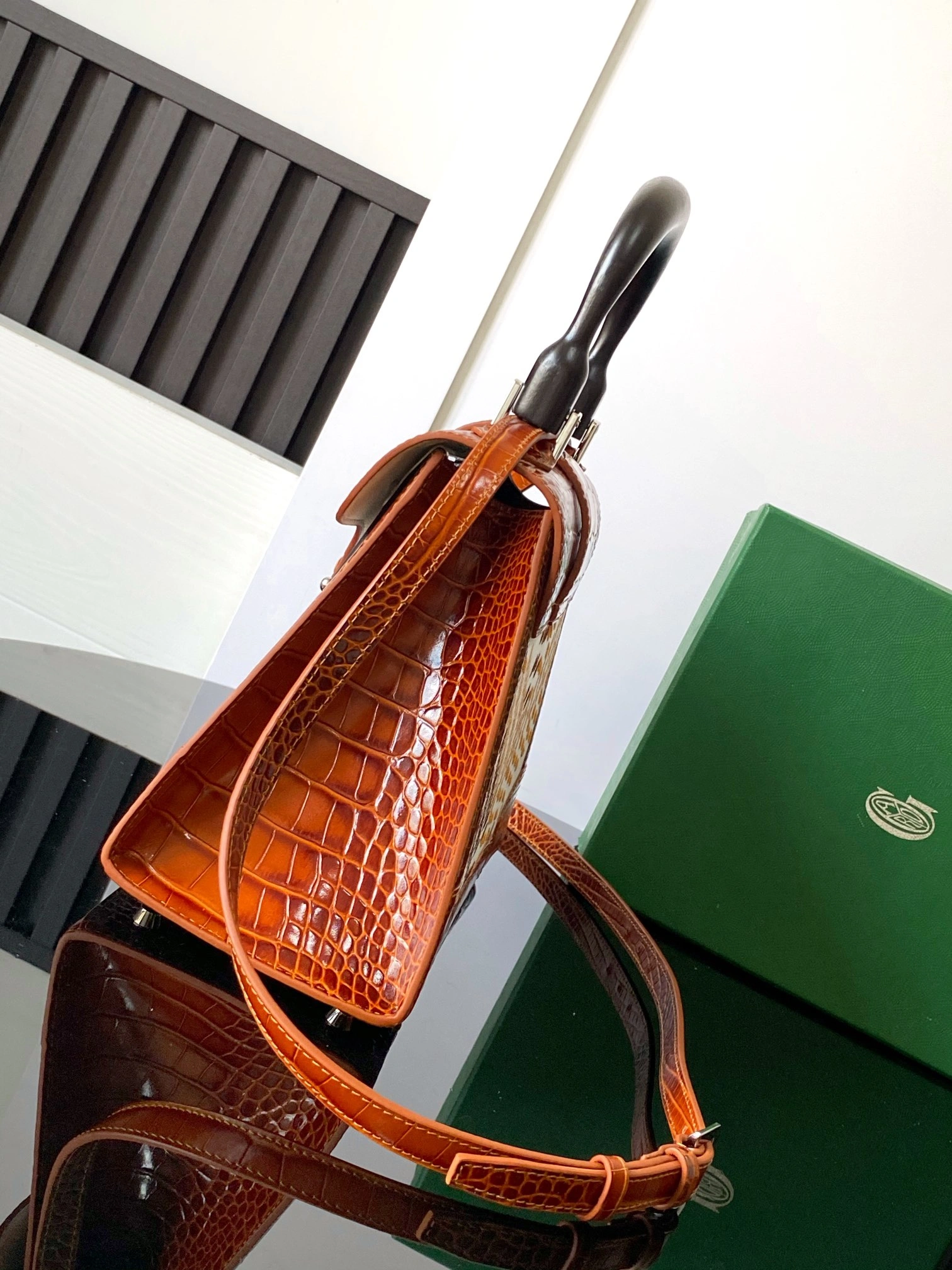 Classic Goyard Top Handle Bags 64923