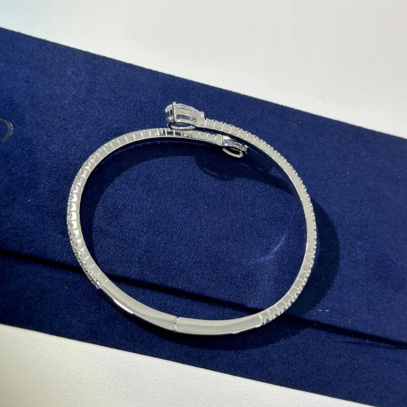 Trendy Graff Bracelets 213940