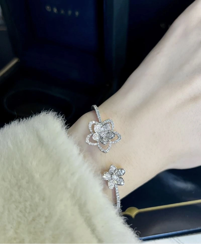 Graff Bracelets TopPick 214225