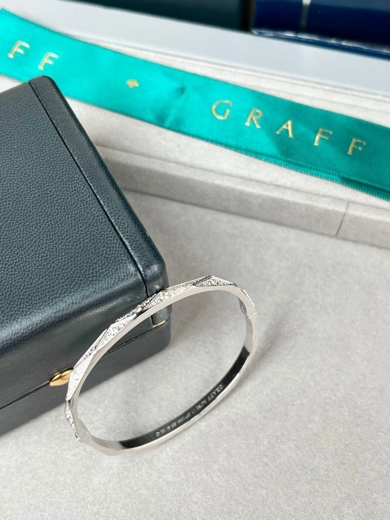 Chic Graff Bracelets 210696