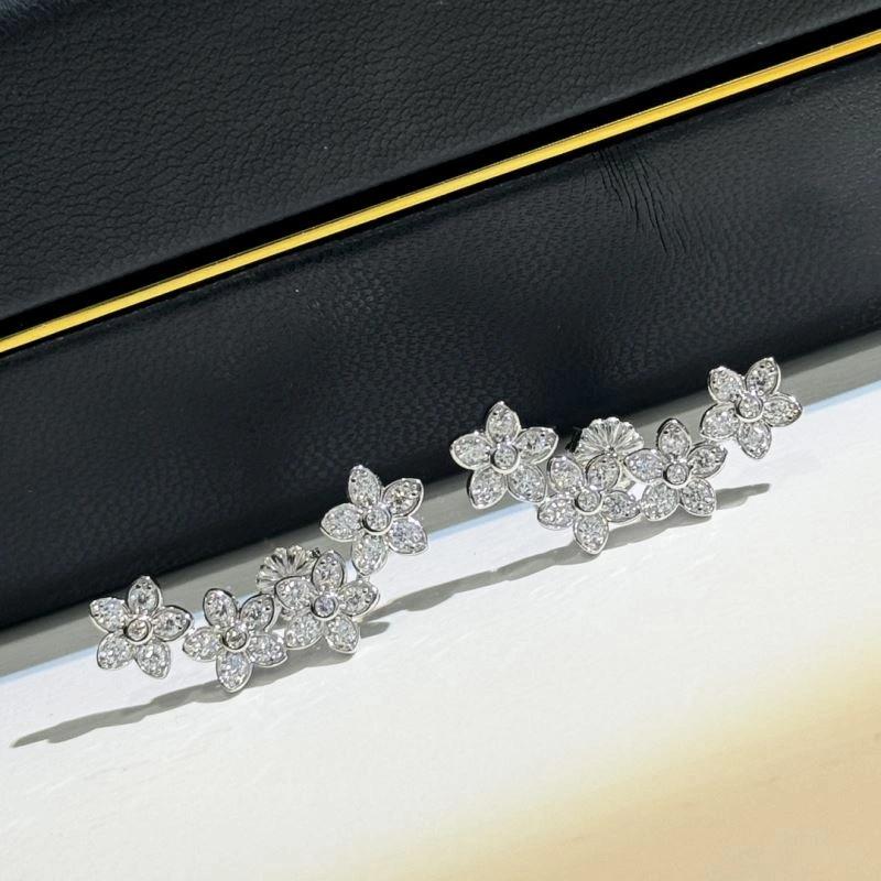 Graff Earrings Vibrant 213936