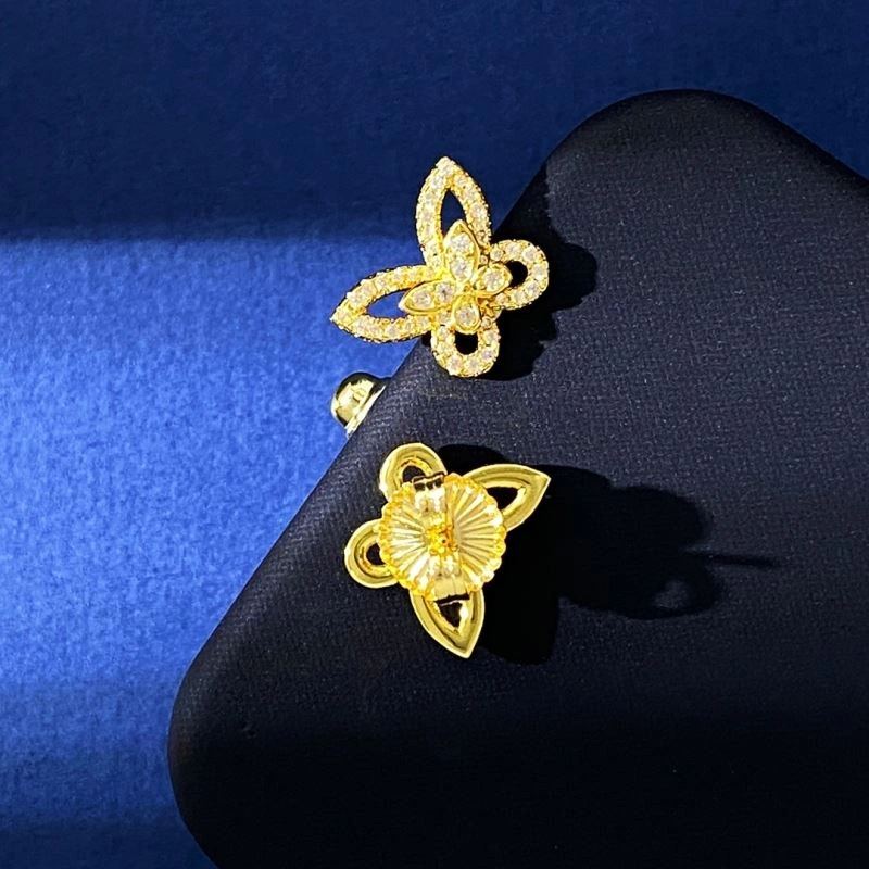 Graff Earrings SoftTouch 213931