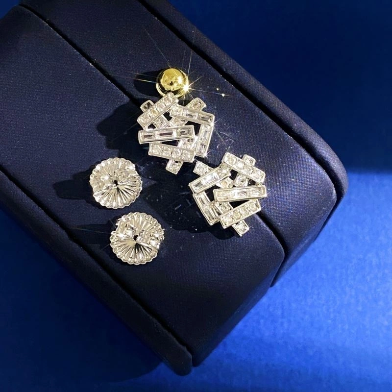 Graff Earrings Snug 213930