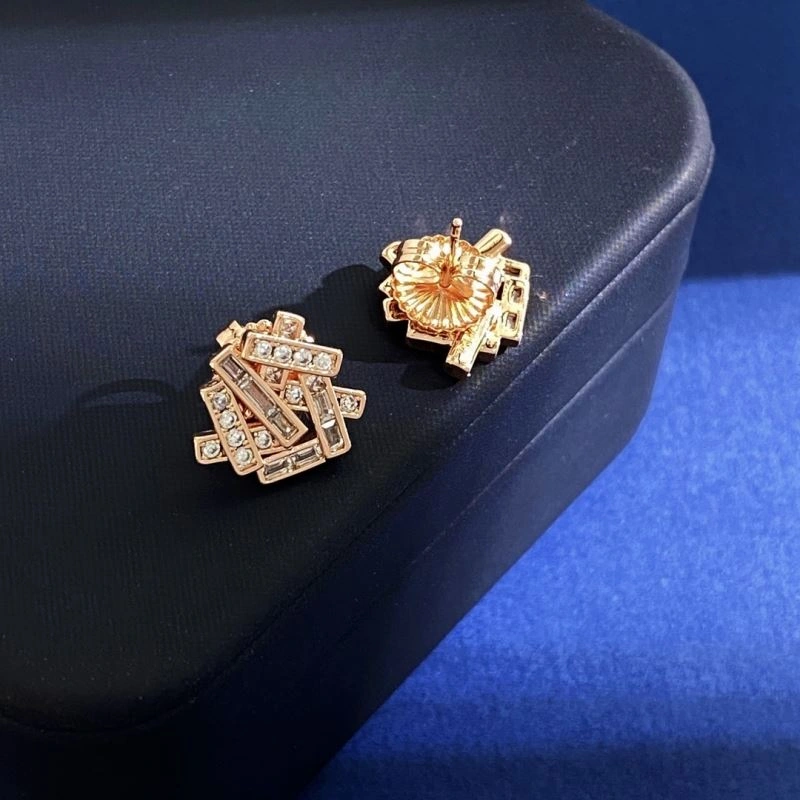 Graff Earrings Snug 213930