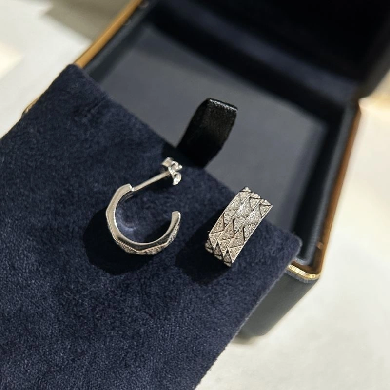 HighPerformance Graff Earrings 213924