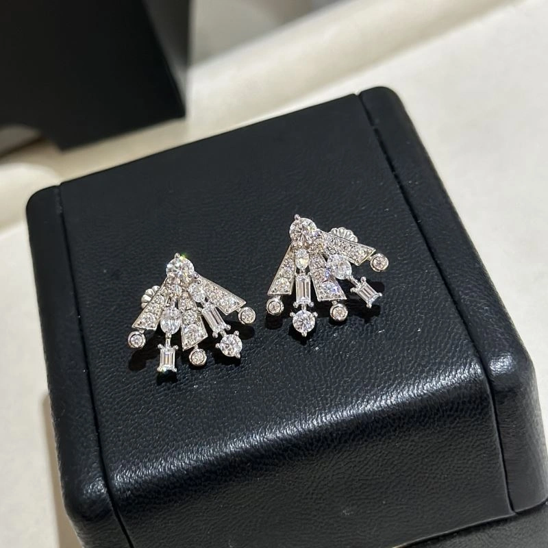 Graff Earrings Minimalist 213482