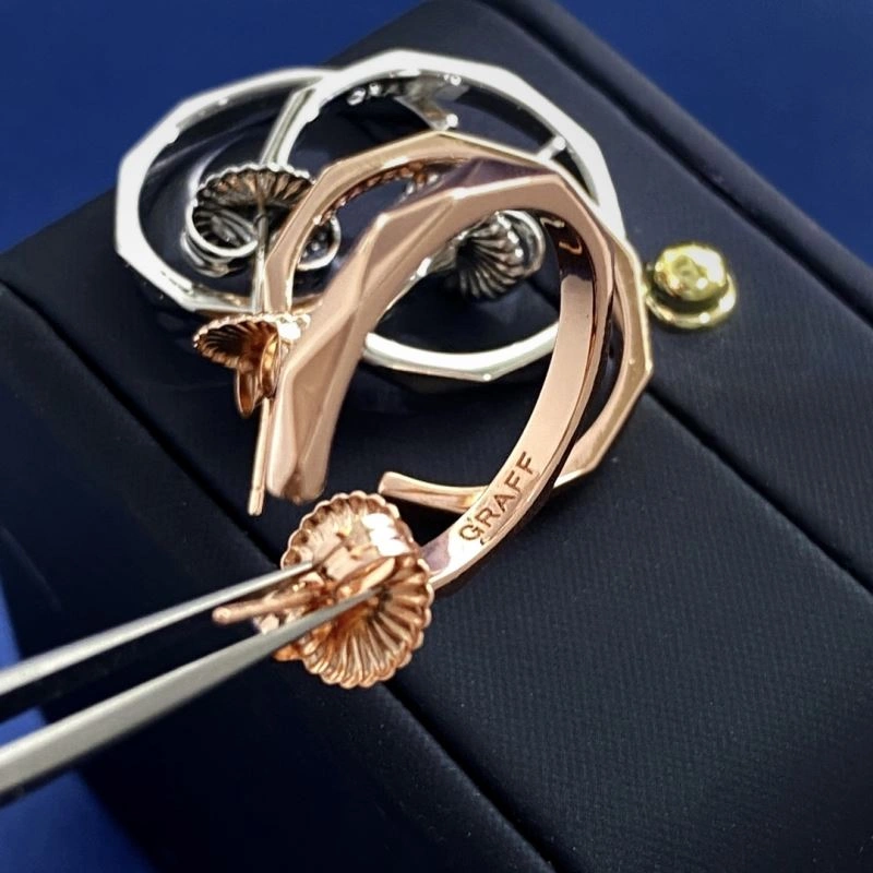 Graff Earrings TimelessDesign 213474