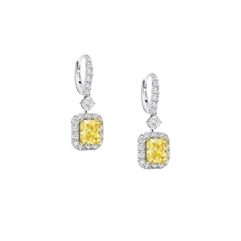 Lightweight Graff Earrings 212958