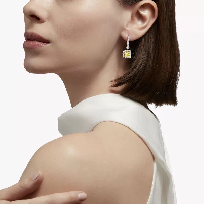 Lightweight Graff Earrings 212958