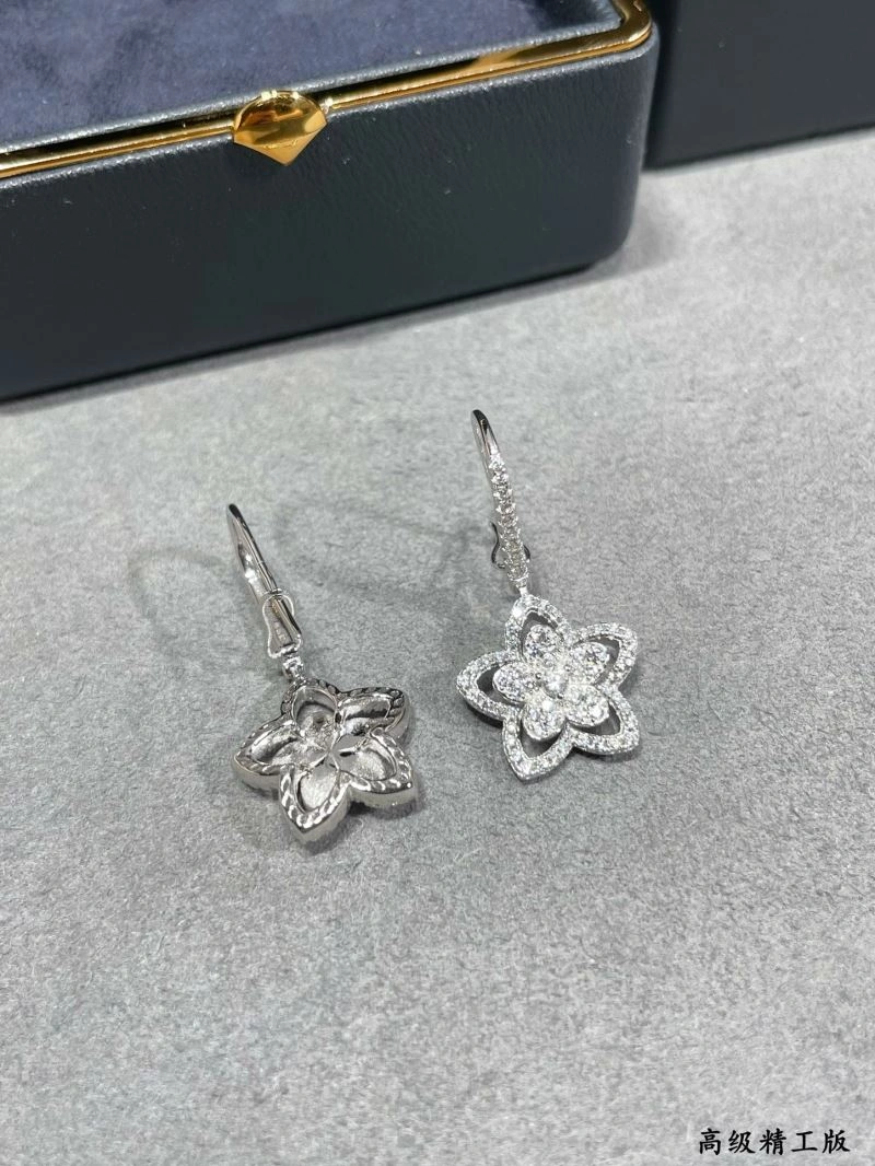 Fashionable Graff Earrings 212042