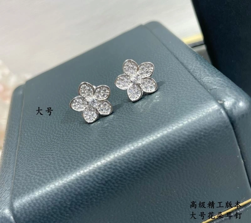 SportInspired Graff Earrings 212038