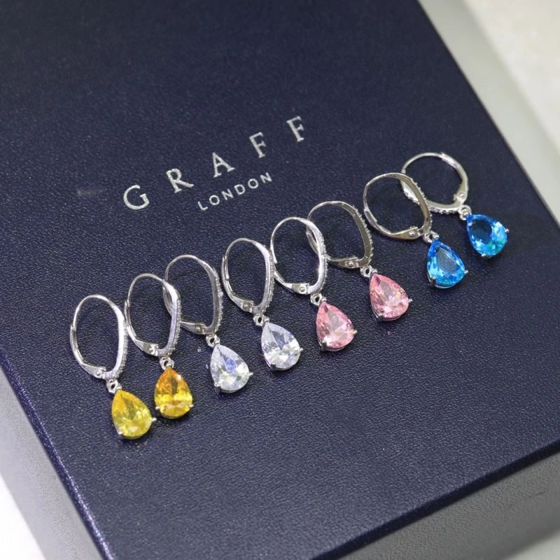 Trendsetting Graff Earrings 211217