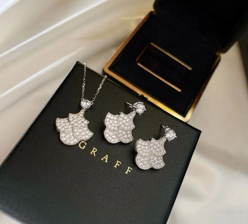 Graff Earrings ZipUp 211238