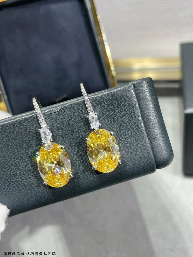 Minimalist Graff Earrings 210687