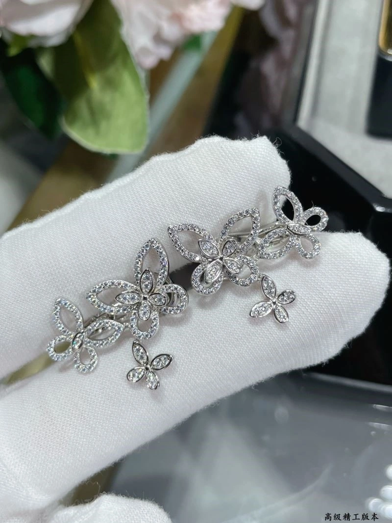 Graff Earrings TechFriendly 210675
