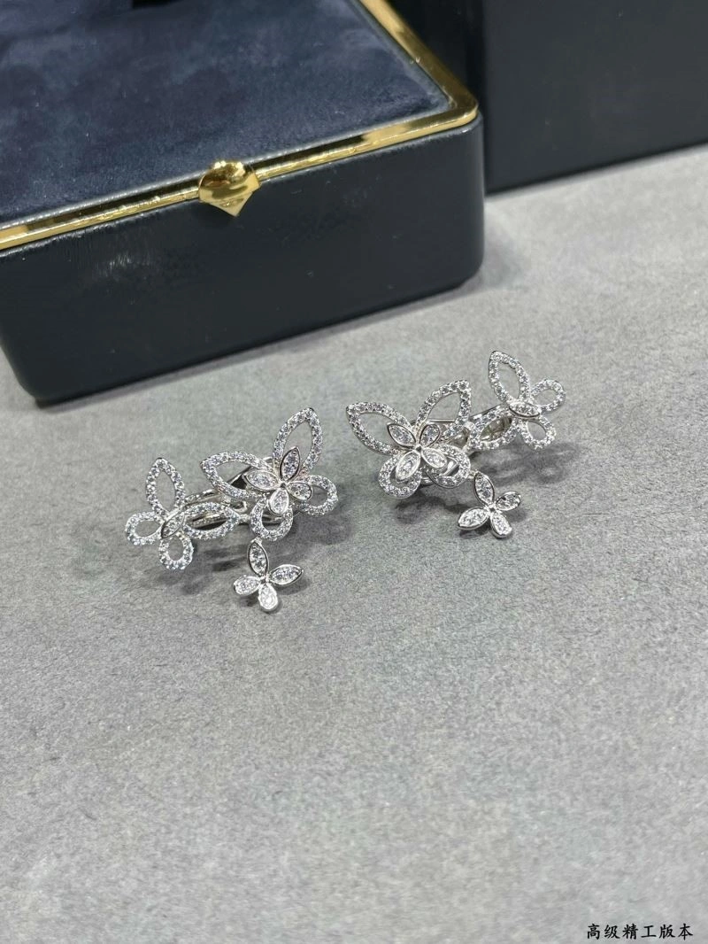 Graff Earrings TechFriendly 210675