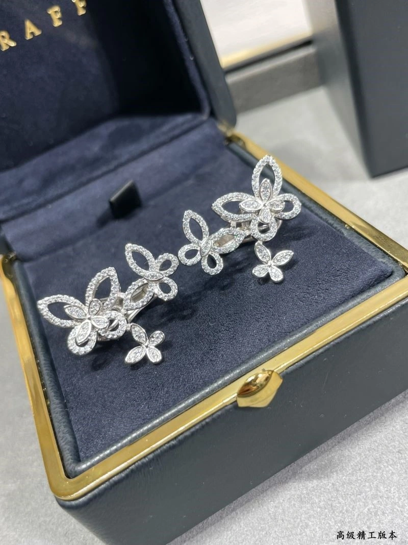Graff Earrings TechFriendly 210675