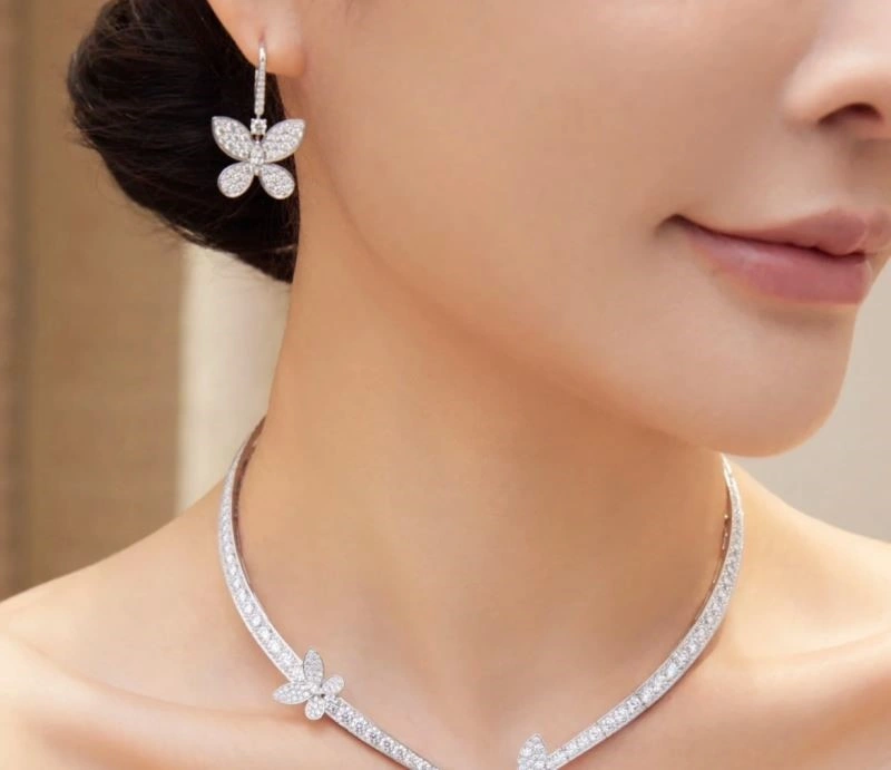 Graff Earrings Cozy 210672