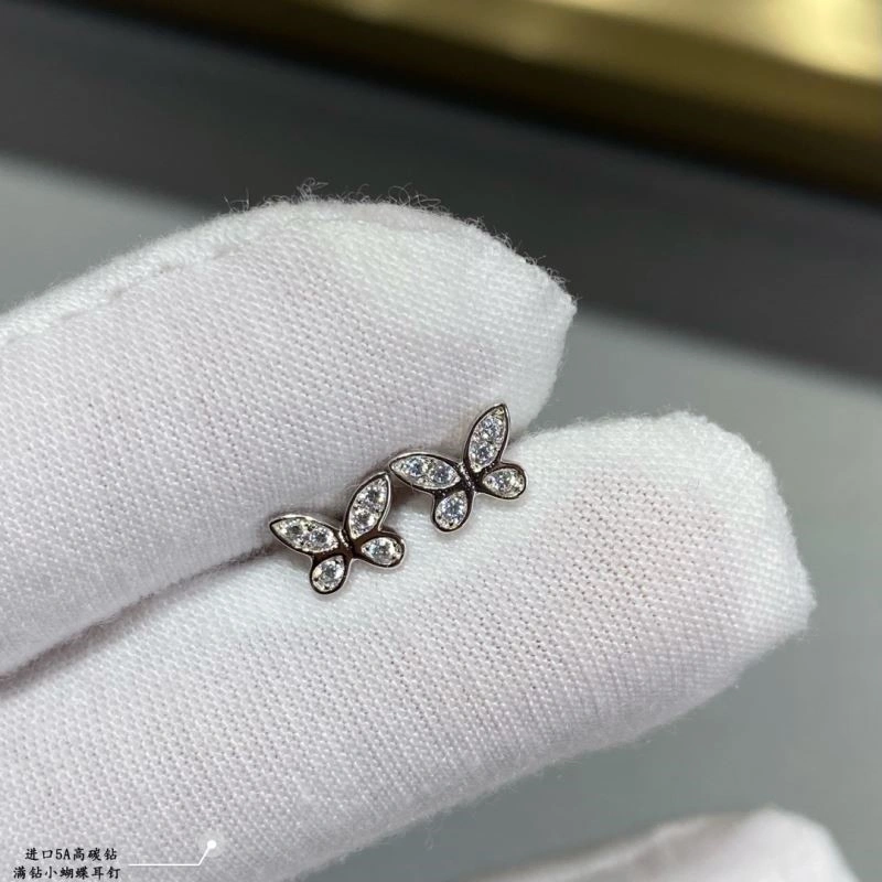 Graff Earrings TopPick 210677