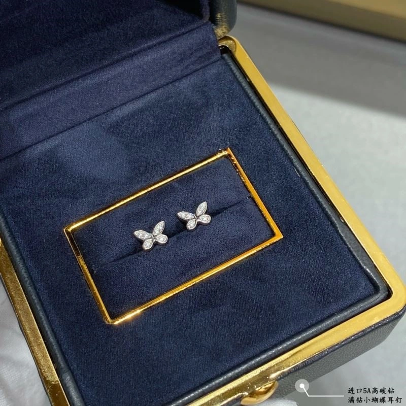 Graff Earrings TopPick 210677