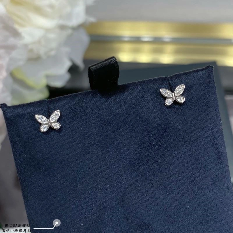 Graff Earrings TopPick 210677