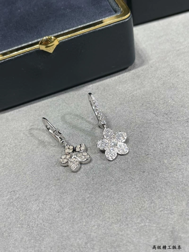 Graff Earrings Functional 210681