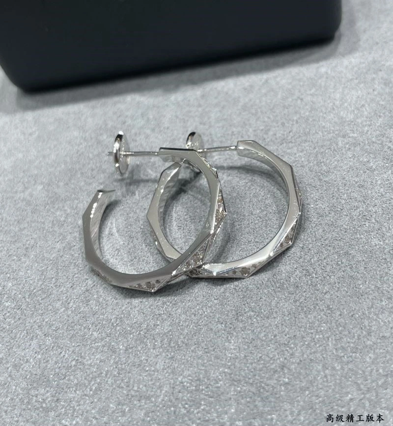 TimelessDesign Graff Earrings 209787