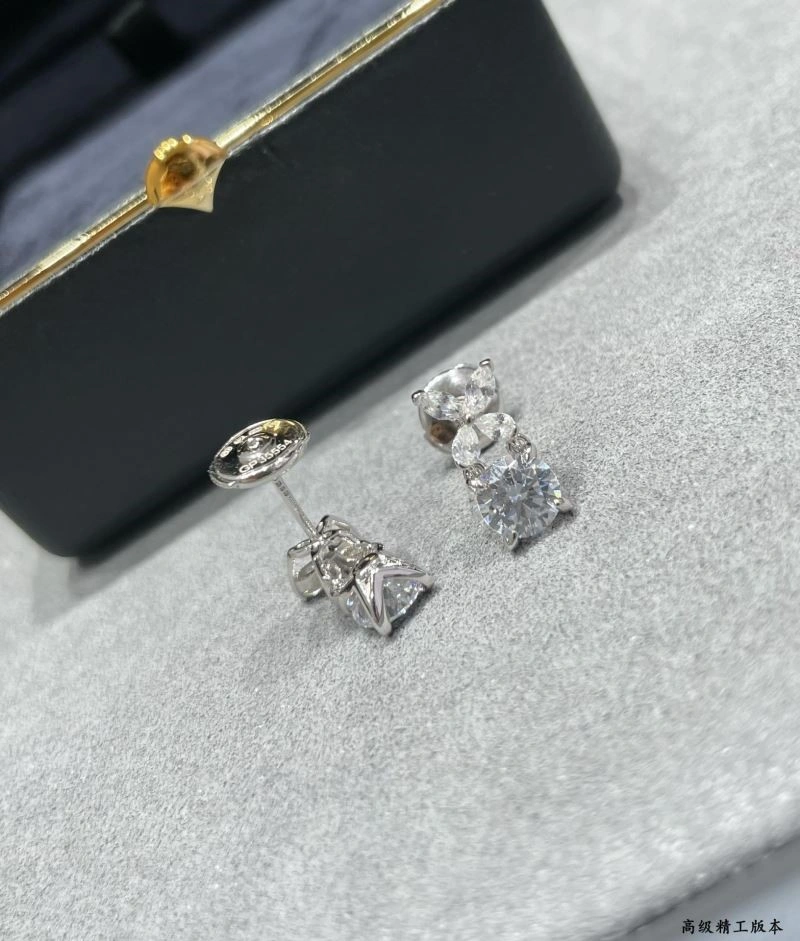 Graff Earrings SoftTouch 209785