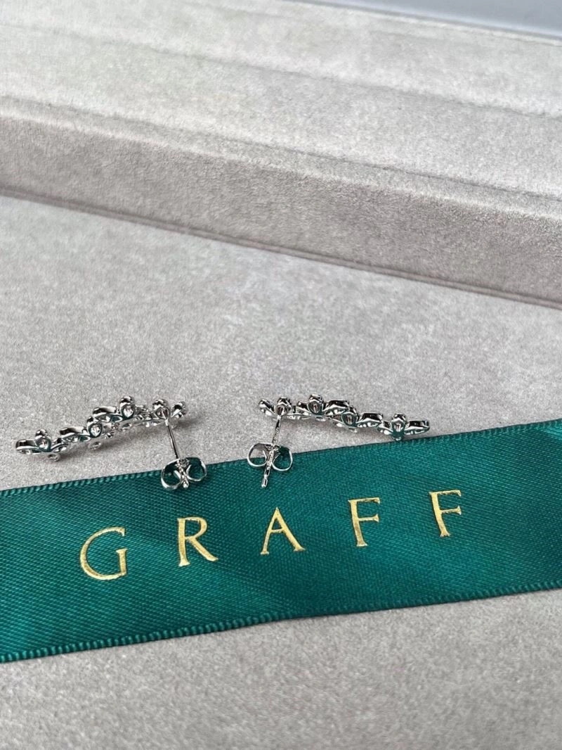 Graff Earrings Classic 208692