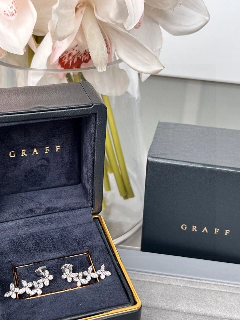Graff Earrings Classic 208692