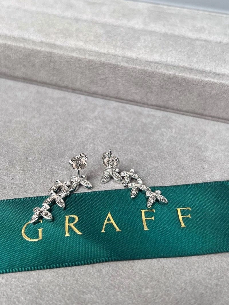 Graff Earrings Classic 208692