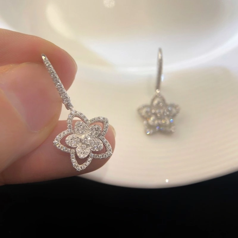 Graff Earrings Cozy 207965