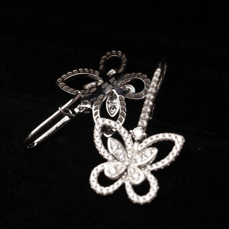 Graff Earrings Versatile 207963