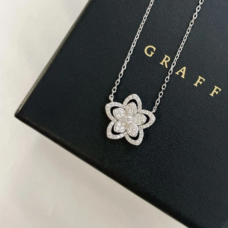 ModernLook Graff Necklaces 213929